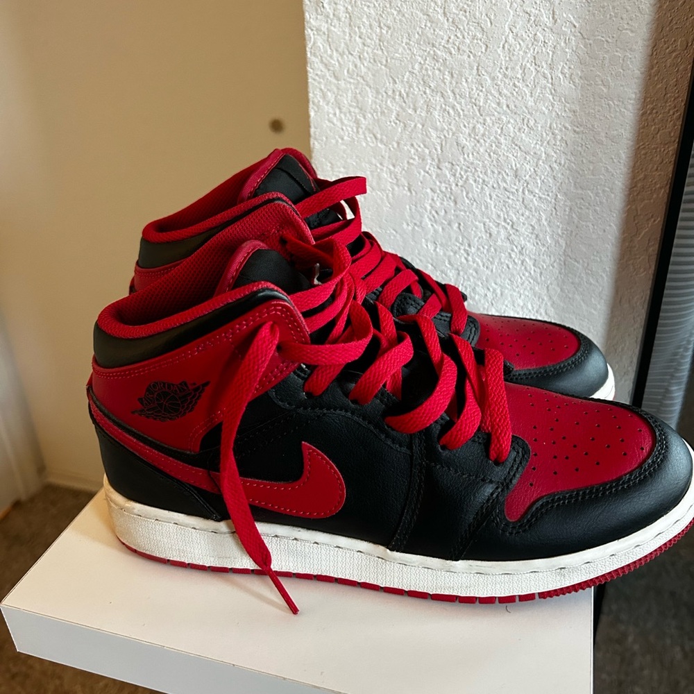 Red and black JORDAN retro 1s